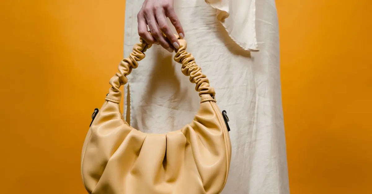 Cómo Elegir el Accesorio Elegante Perfecto para Cada Outfit