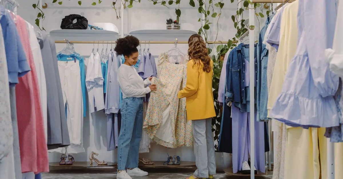 Cómo Elegir el Vestido de Noche Perfecto para Cada Evento
