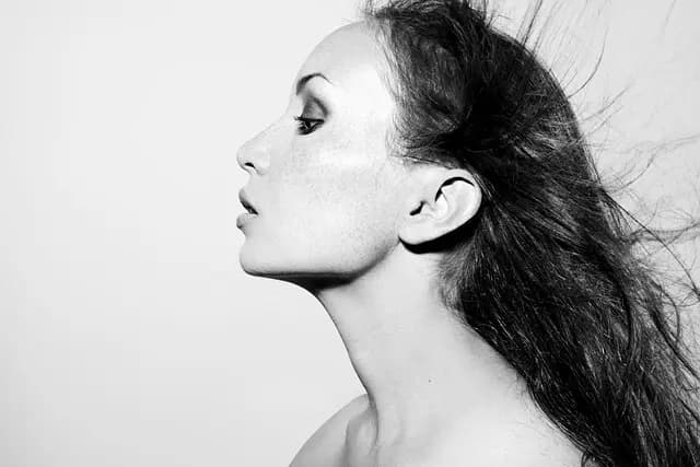 Cómo Elegir el Mejor Maquillaje para lucir Elegante