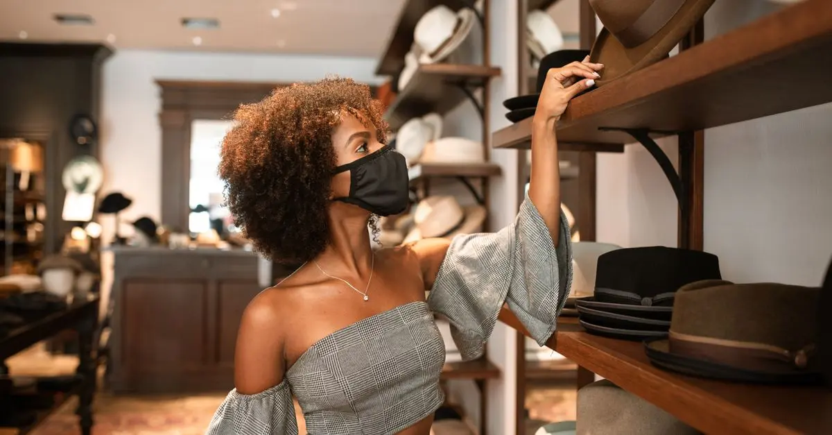 Cómo Elegir el Accesorio Ideal para Realzar tu Look Elegante