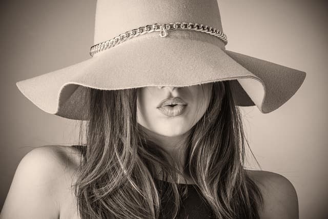 Guía Completa para Elegir Accesorios que Realcen tu Look Elegante
